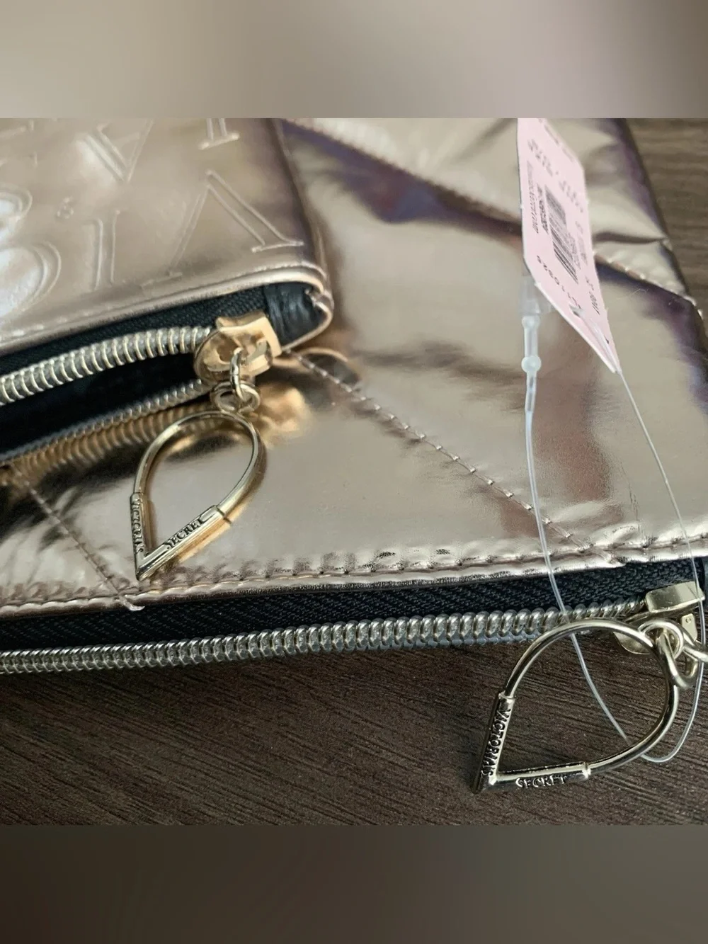 Victoria’s Secret Rose Gold Metallic 2-Piece Cosmetic Makeup Bag Set NWT Wristle